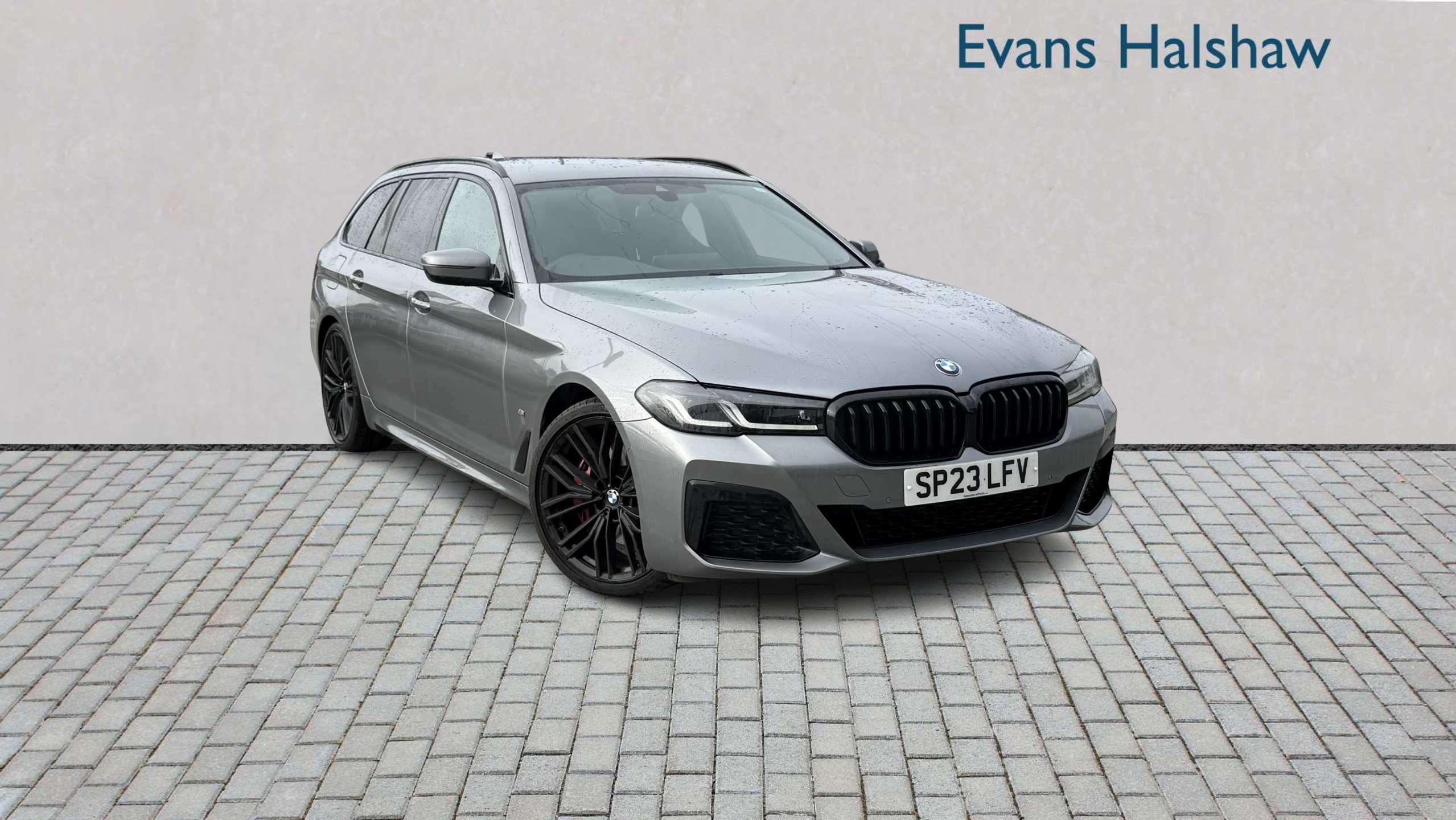 Main listing image - BMW 5 Series Touring