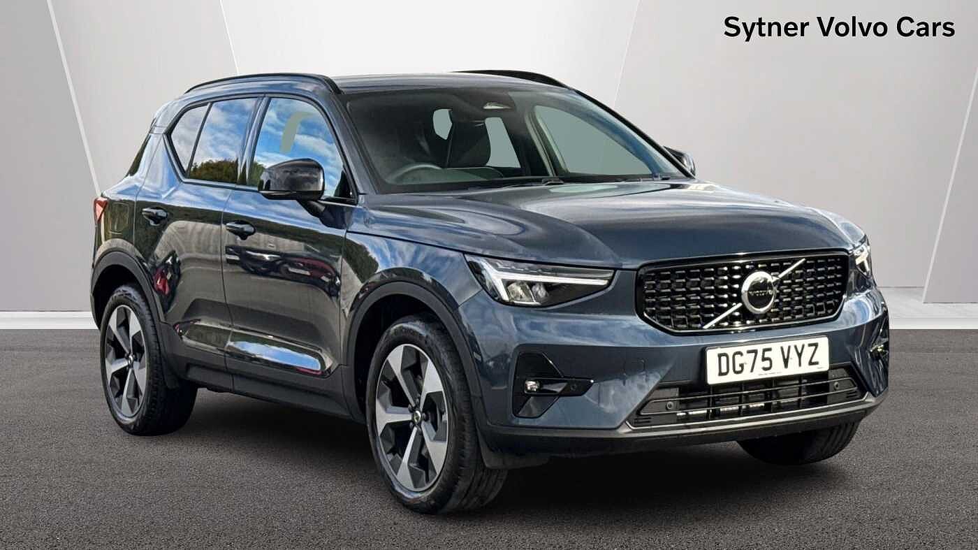 Main listing image - Volvo XC40