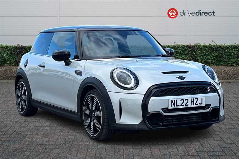 Main listing image - MINI Hatchback