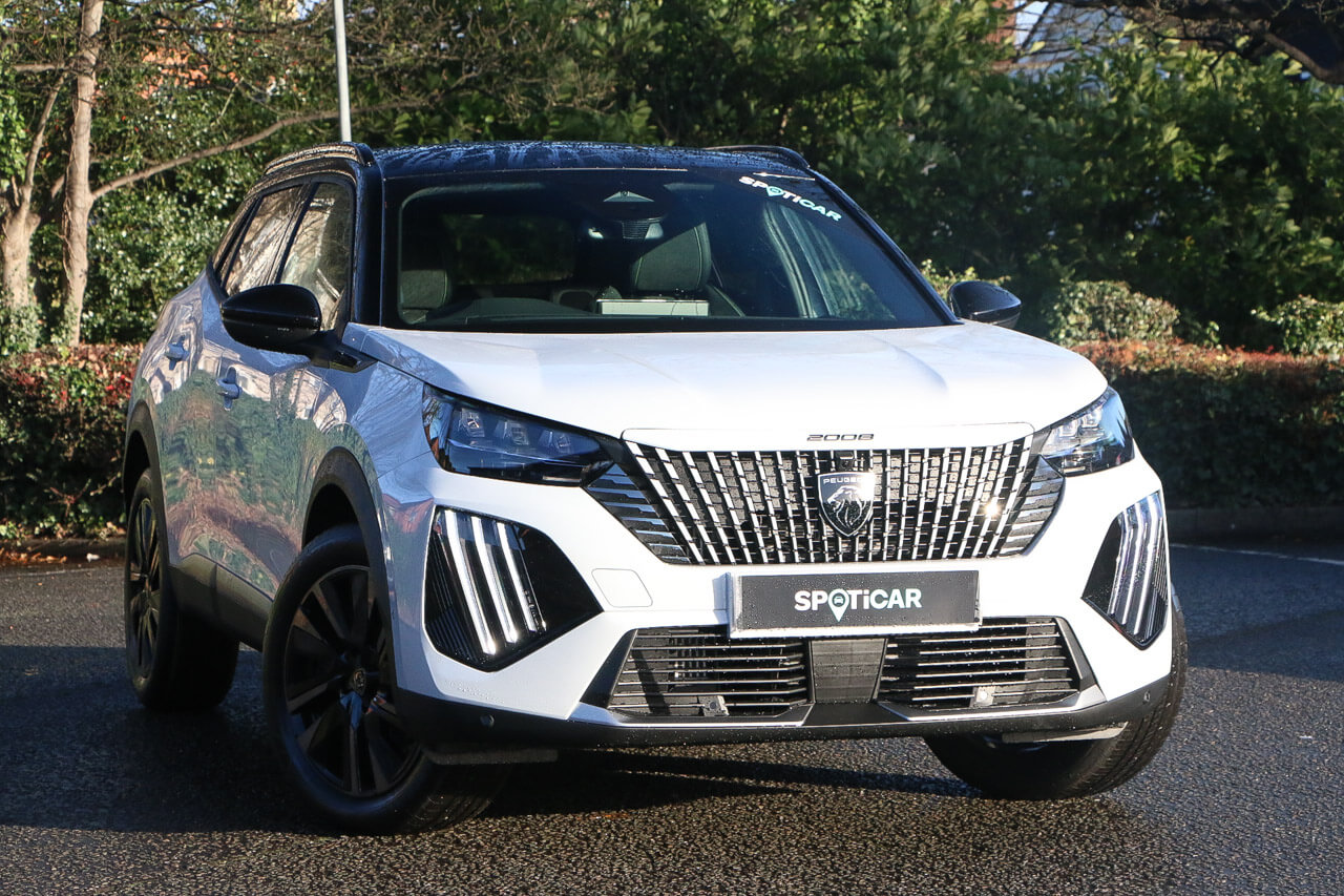 Main listing image - Peugeot 2008