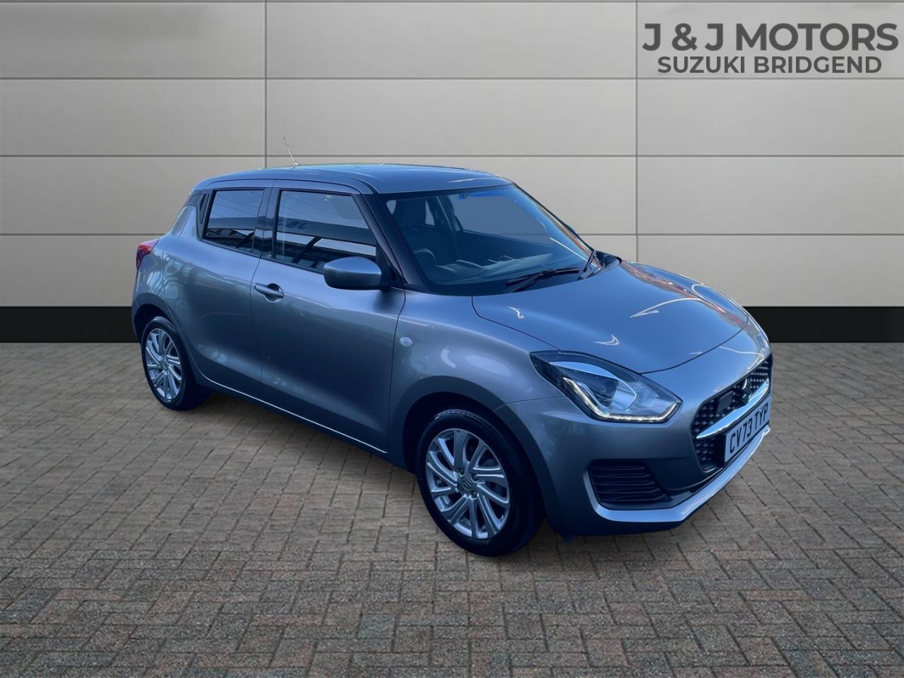 Main listing image - Suzuki Swift