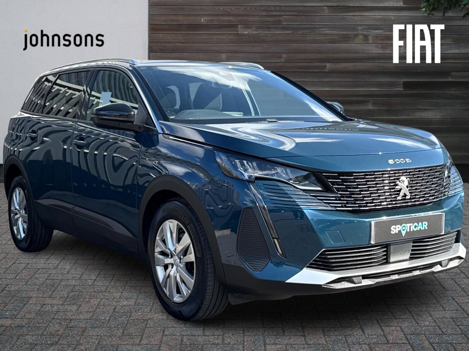 Main listing image - Peugeot 5008