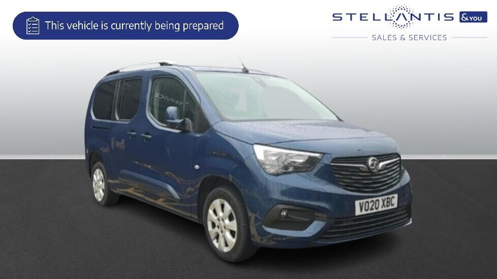 Main listing image - Vauxhall Combo Life