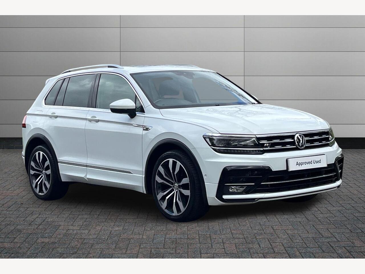 Main listing image - Volkswagen Tiguan