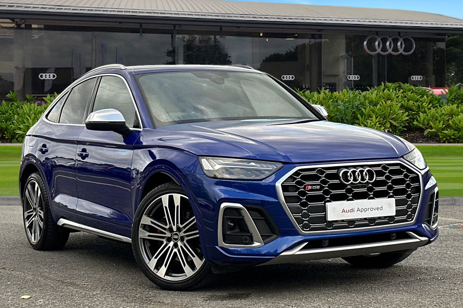 Main listing image - Audi Q5