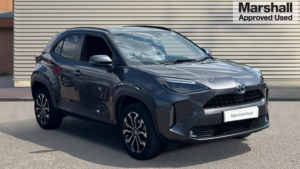 Main listing image - Toyota Yaris Cross
