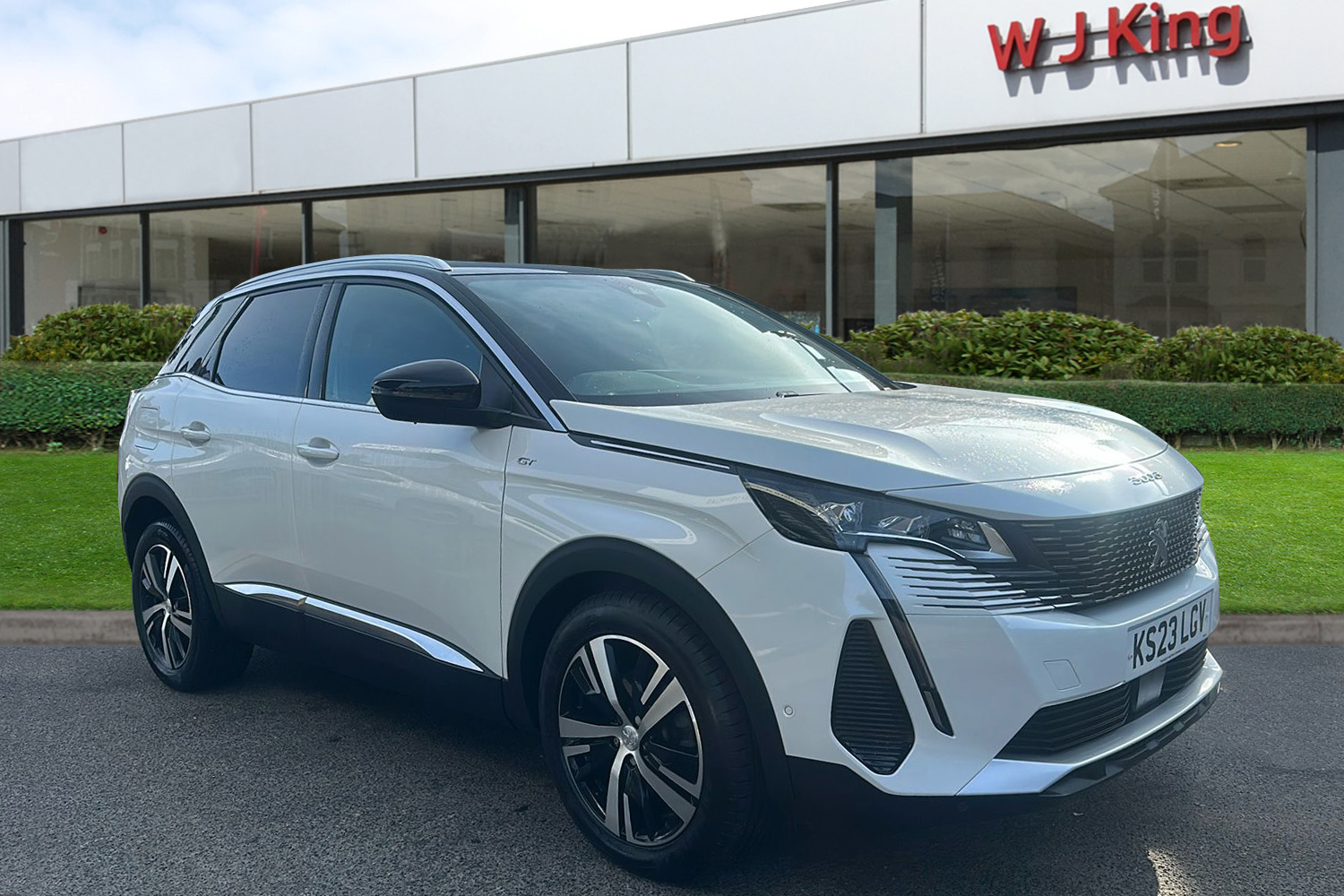 Main listing image - Peugeot 3008