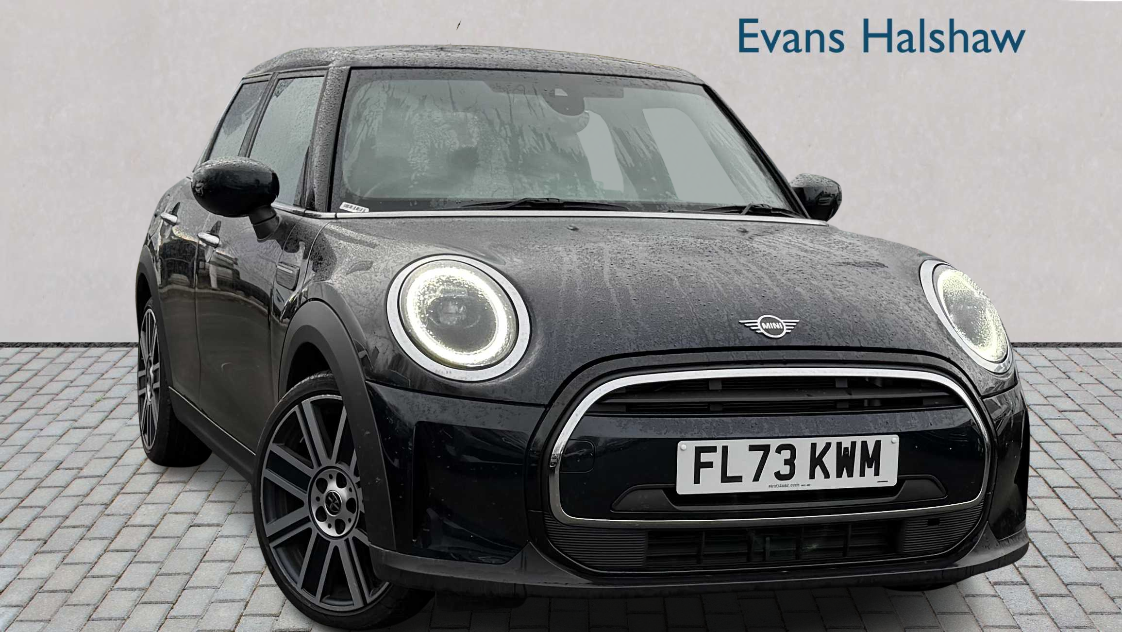 Main listing image - MINI Hatchback 5dr