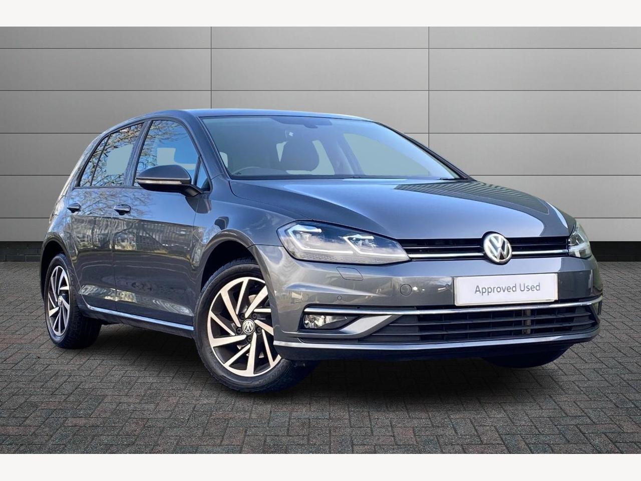 Main listing image - Volkswagen Golf