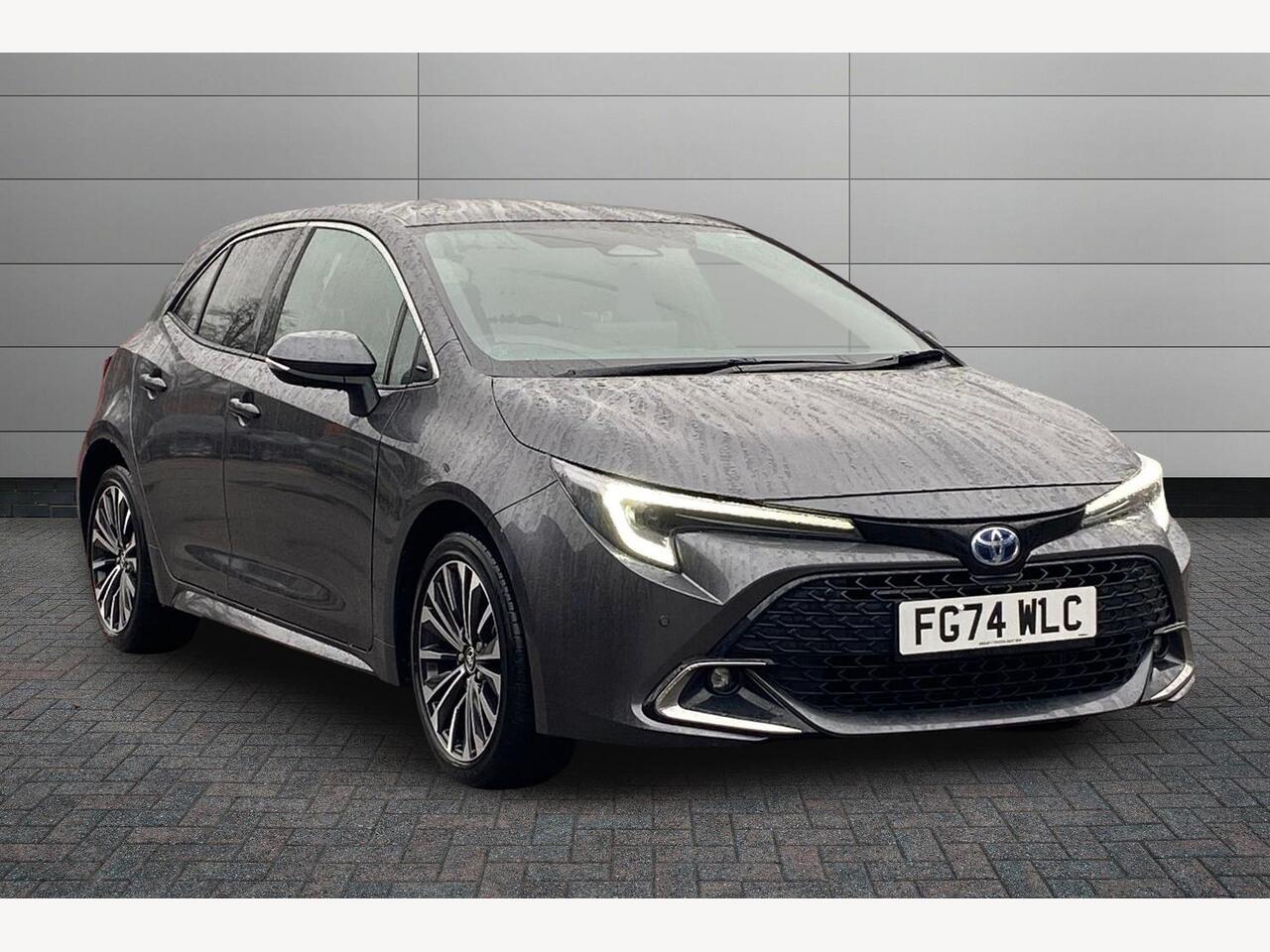 Main listing image - Toyota Corolla