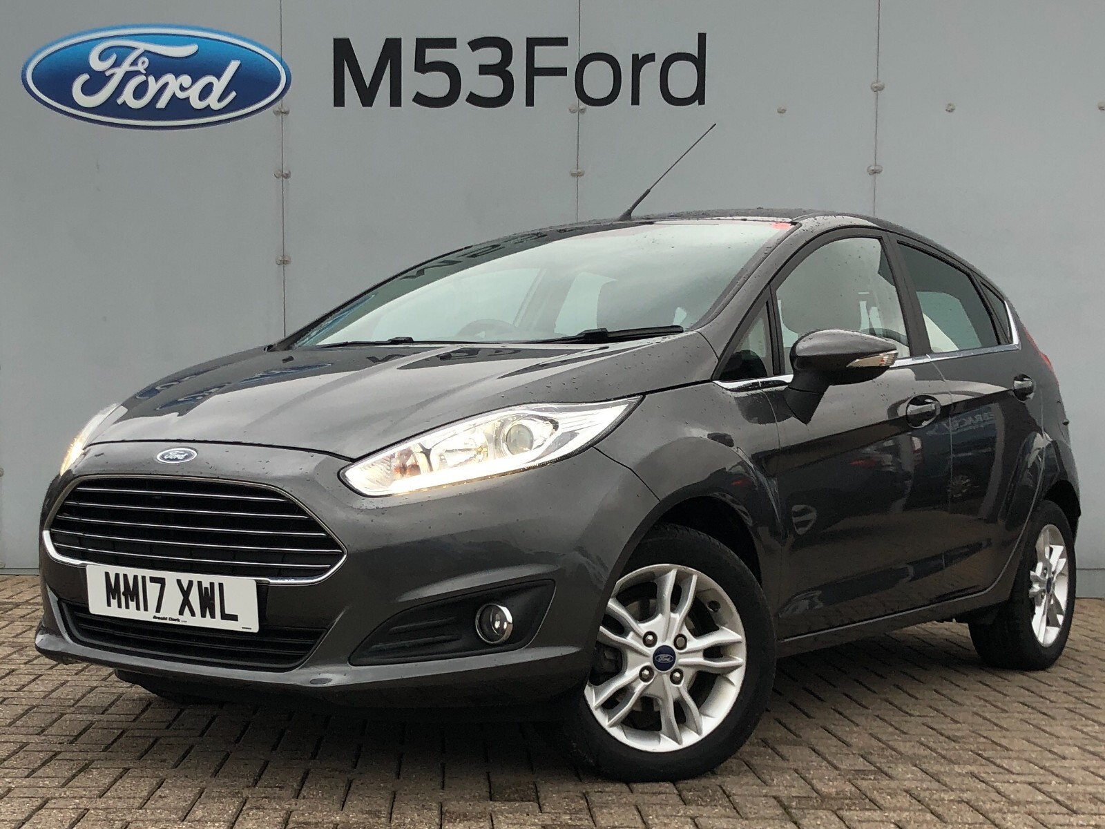 Main listing image - Ford Fiesta