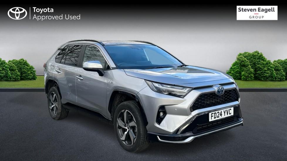 Main listing image - Toyota RAV4