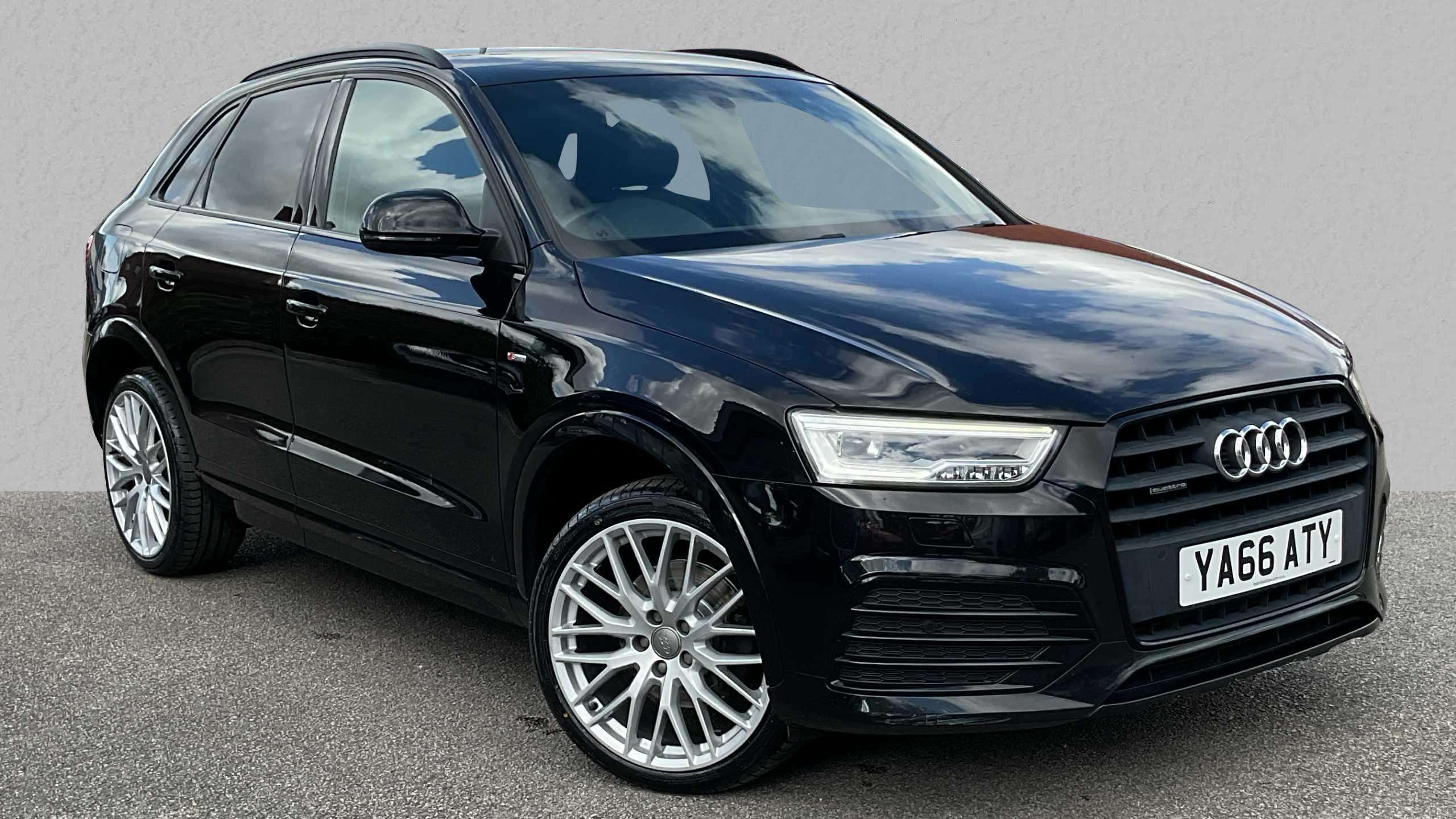 Main listing image - Audi Q3