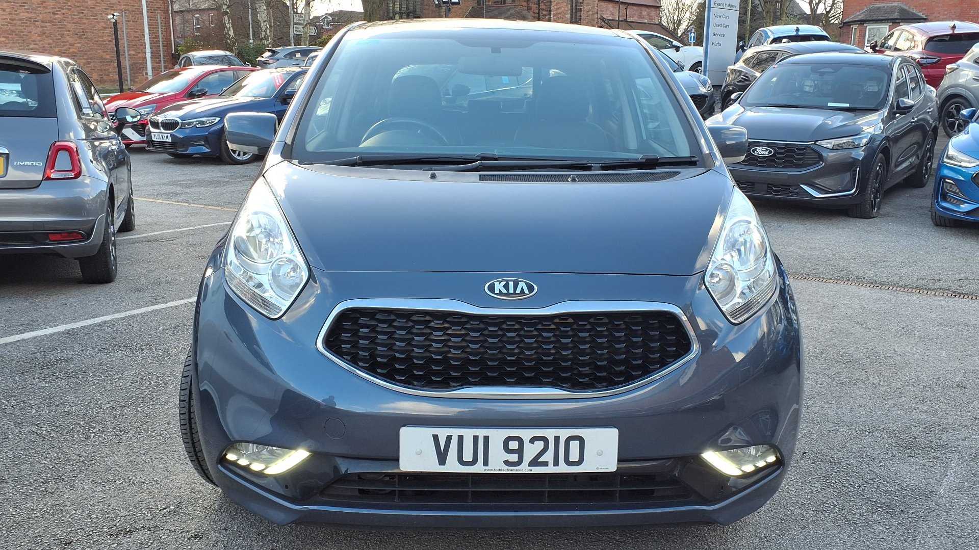 Main listing image - Kia Venga