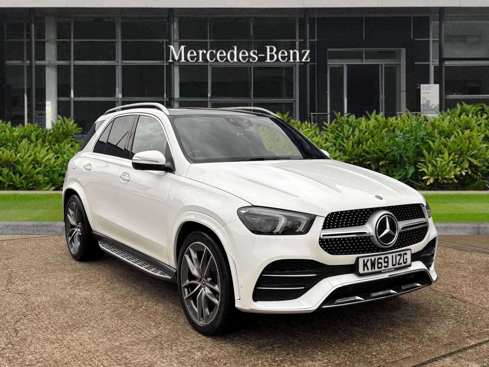 Main listing image - Mercedes-Benz GLE