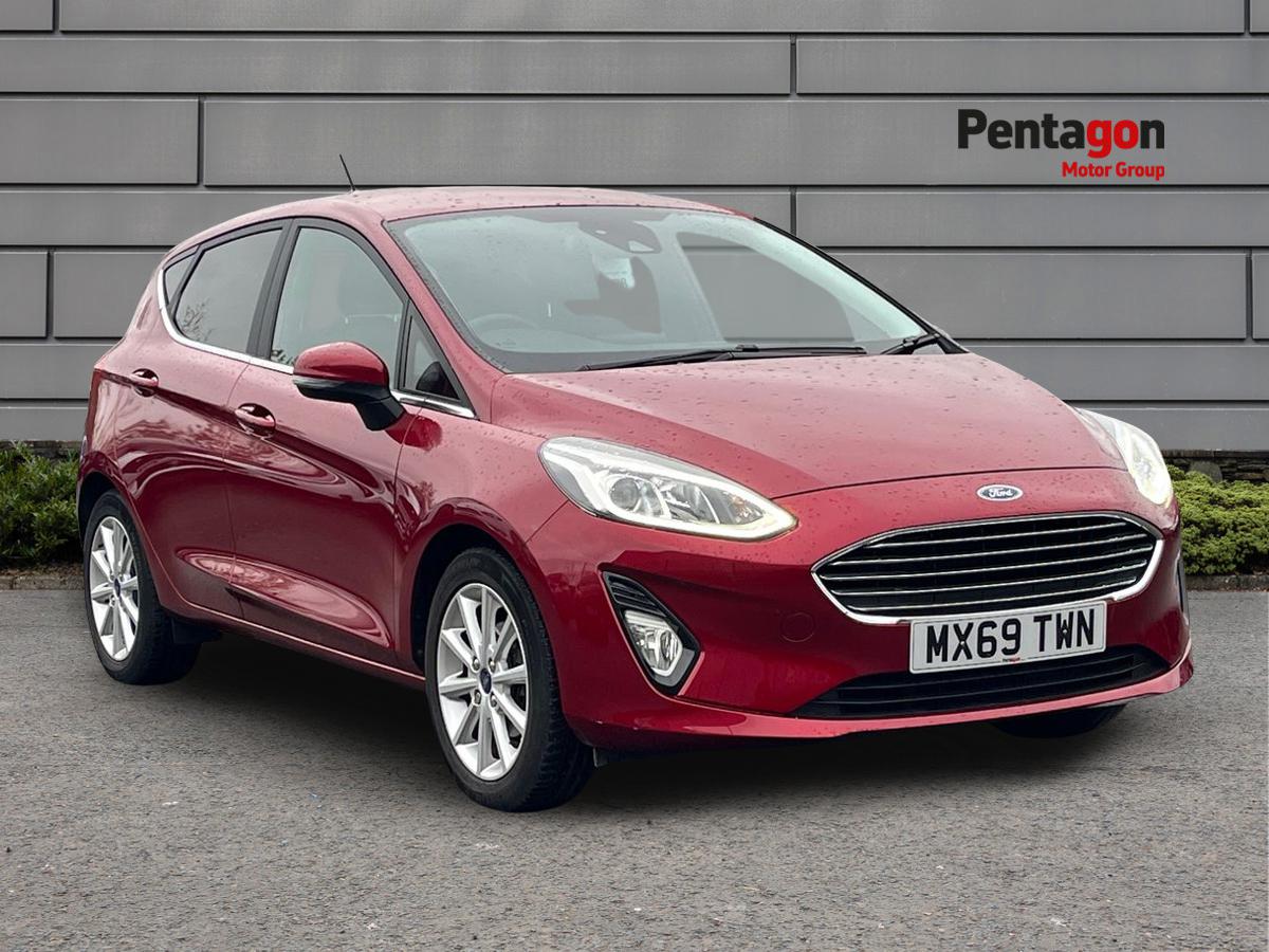 Main listing image - Ford Fiesta