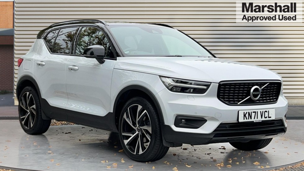 Main listing image - Volvo XC40