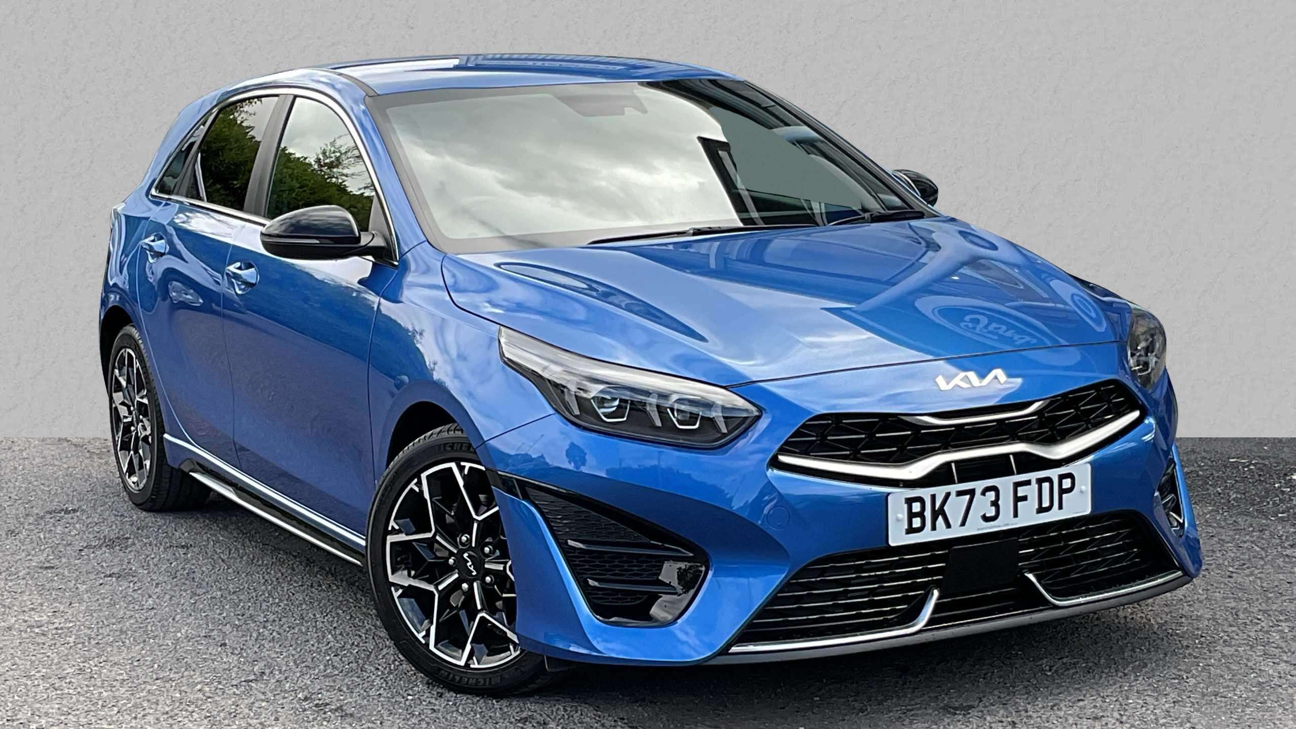 Main listing image - Kia Ceed