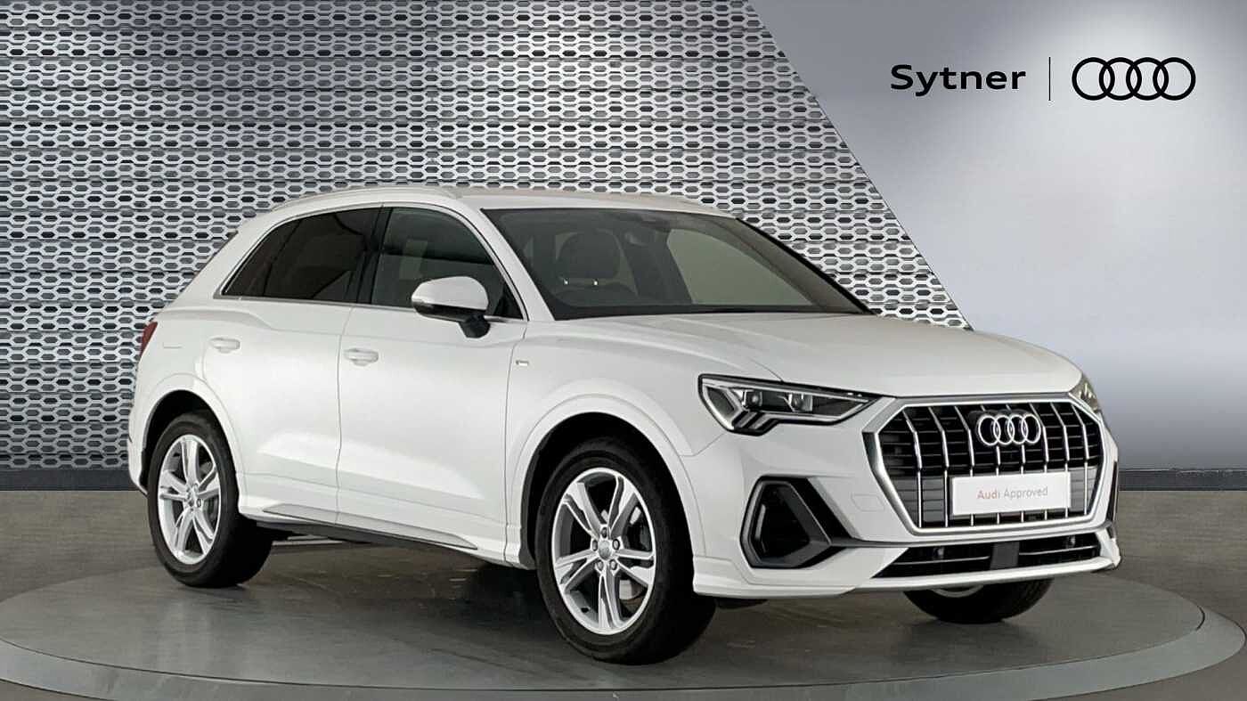 Main listing image - Audi Q3