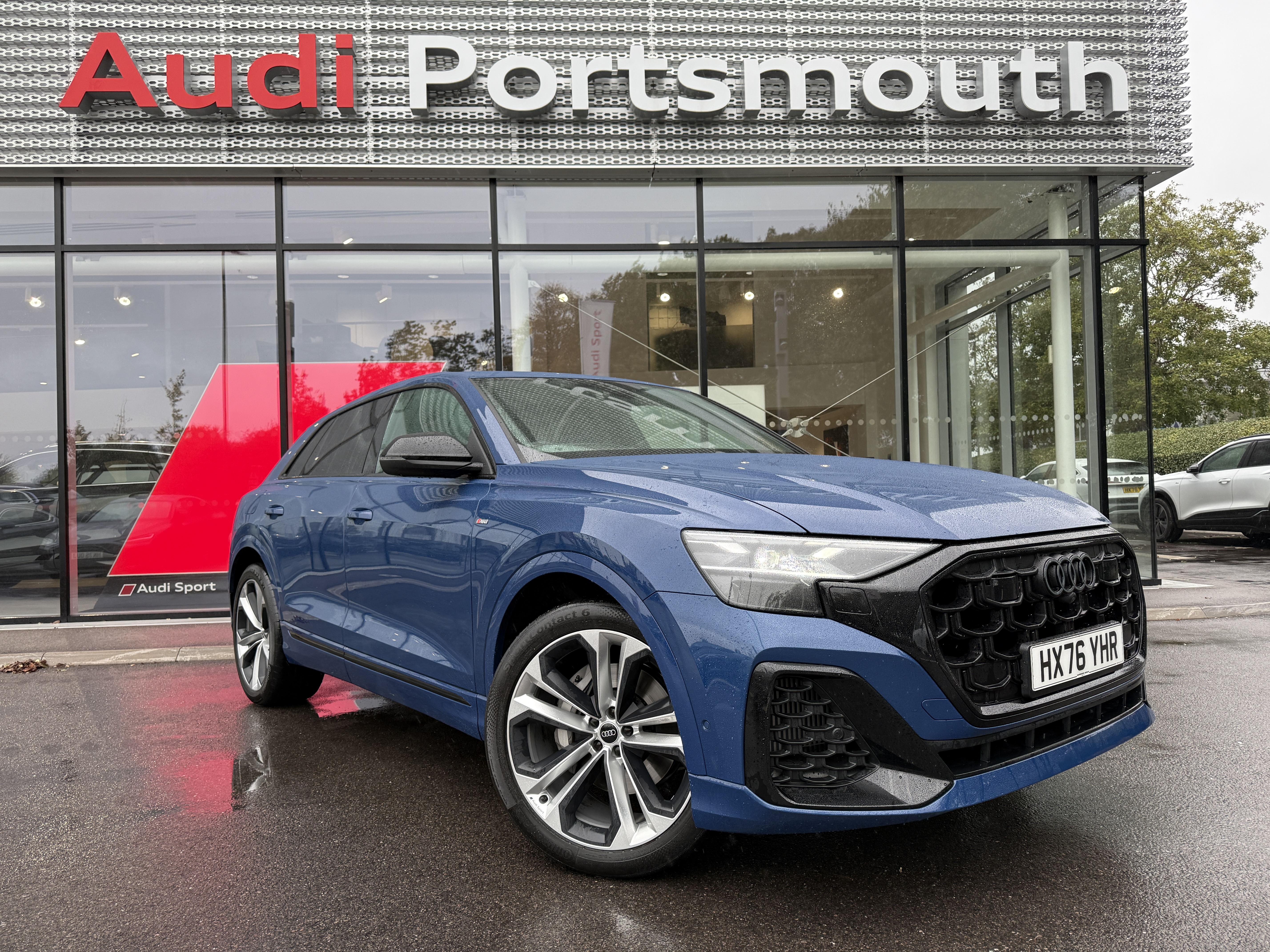 Main listing image - Audi Q8