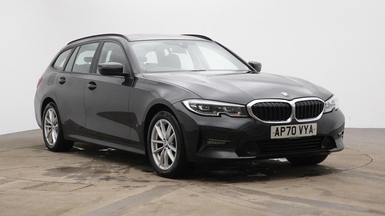 Main listing image - BMW 3 Series Touring