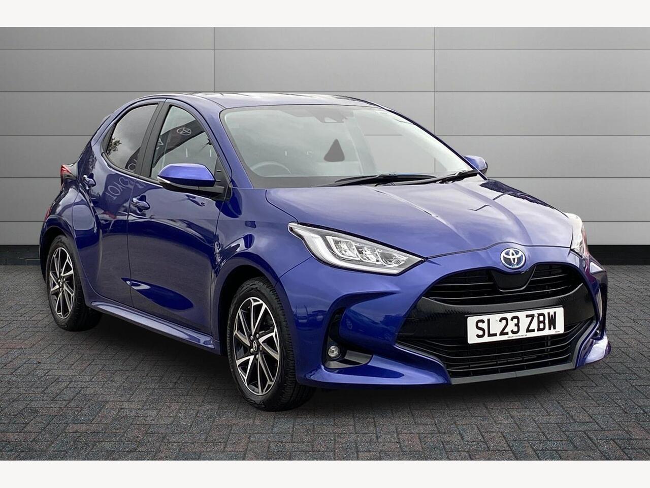 Main listing image - Toyota Yaris