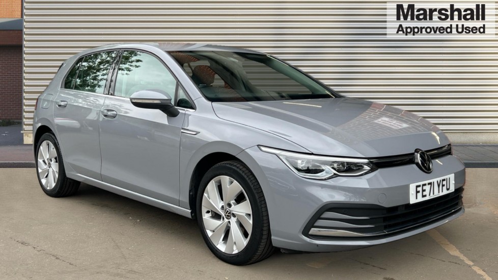 Main listing image - Volkswagen Golf