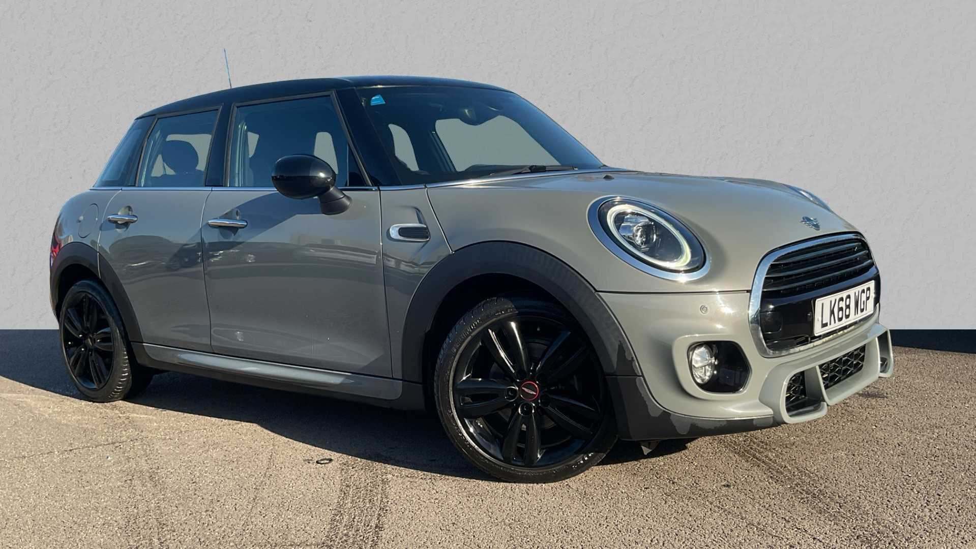 Main listing image - MINI Hatchback 5dr