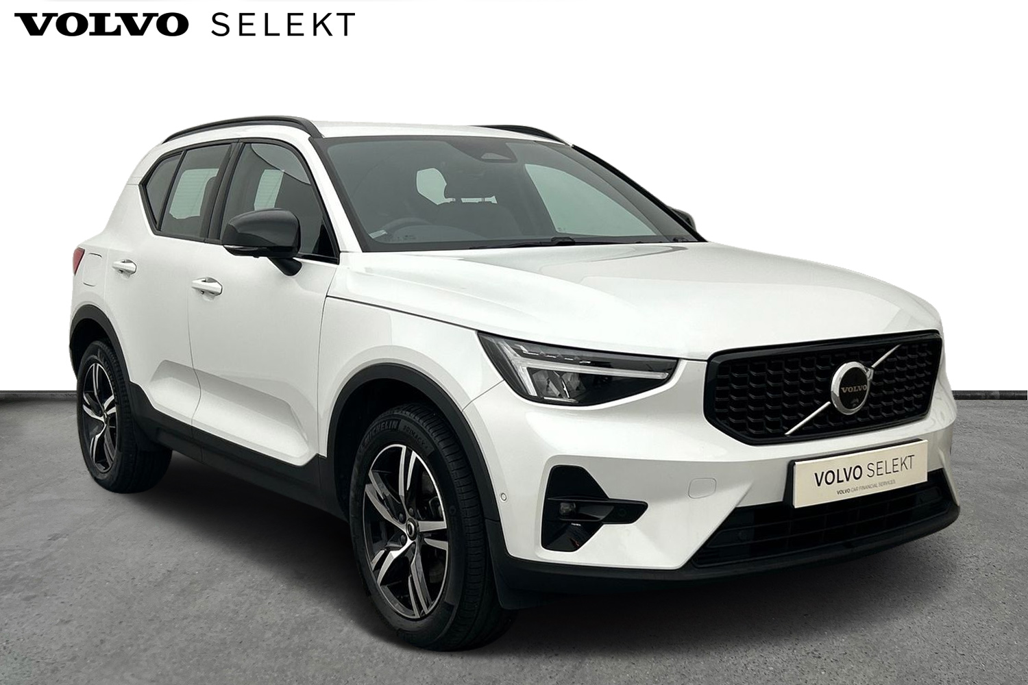 Main listing image - Volvo XC40