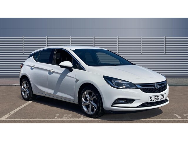 Main listing image - Vauxhall Astra