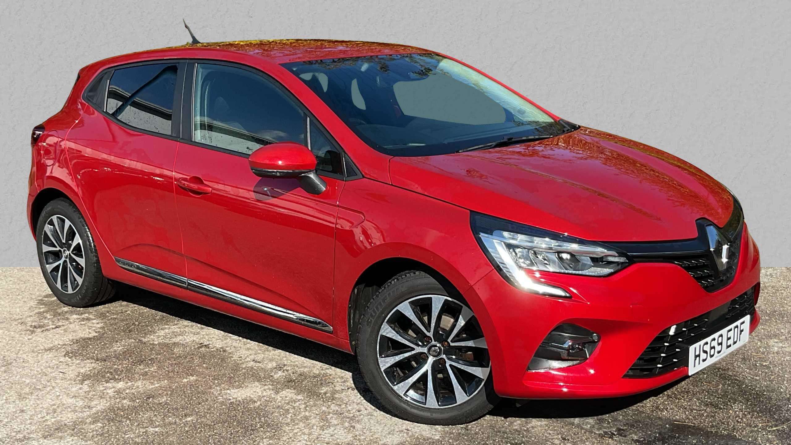 Main listing image - Renault Clio