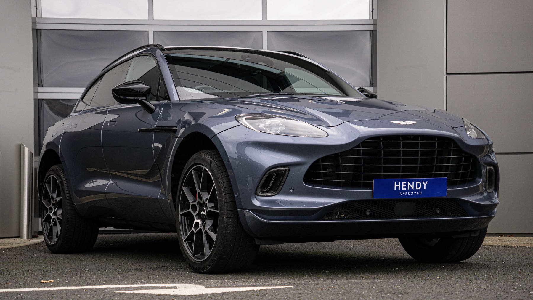 Main listing image - Aston Martin DBX