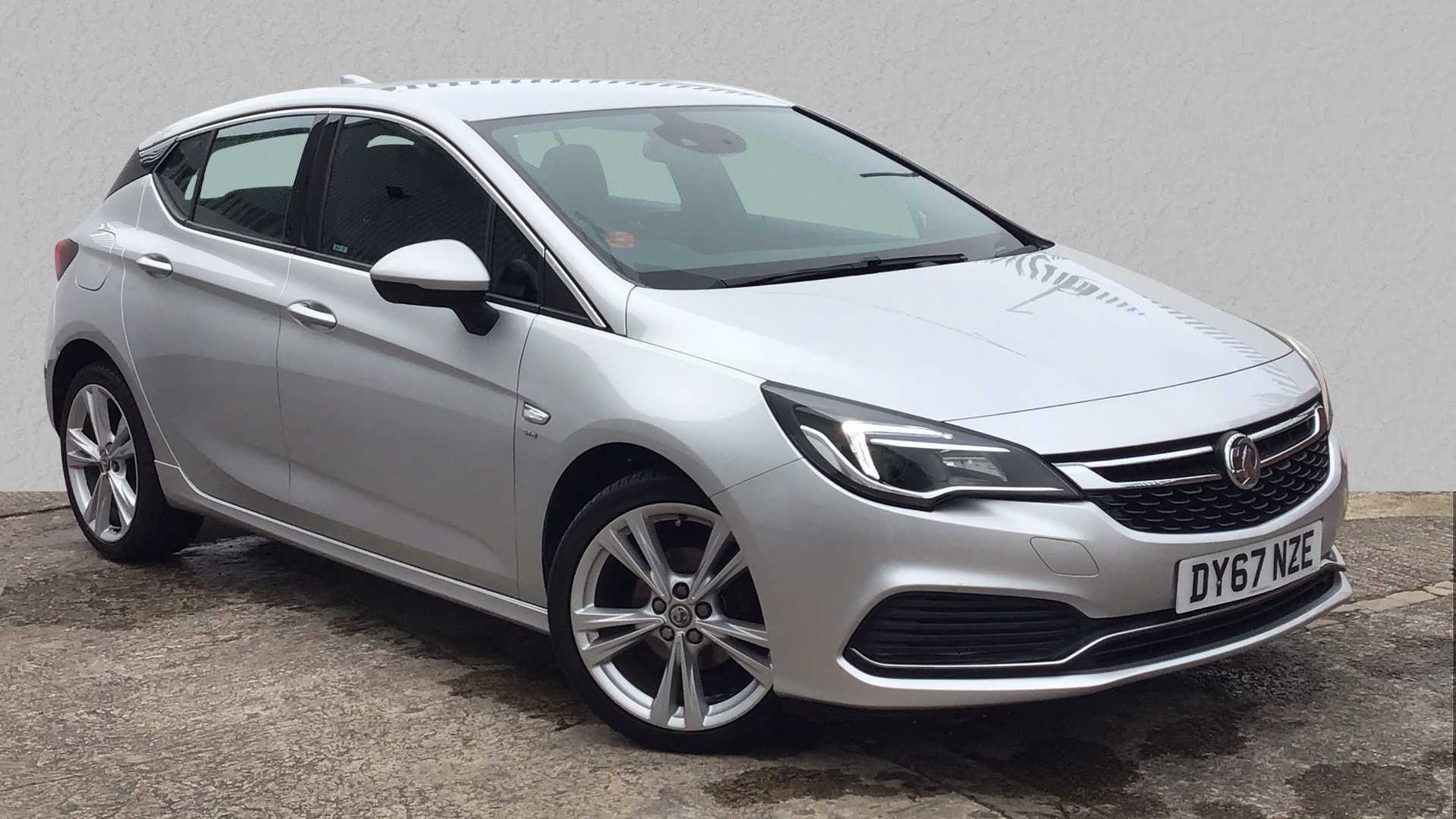 Main listing image - Vauxhall Astra