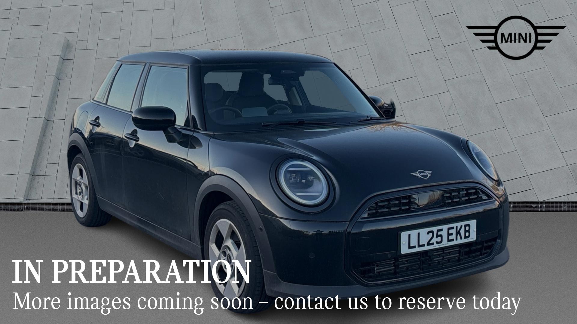 Main listing image - MINI Hatchback 5dr
