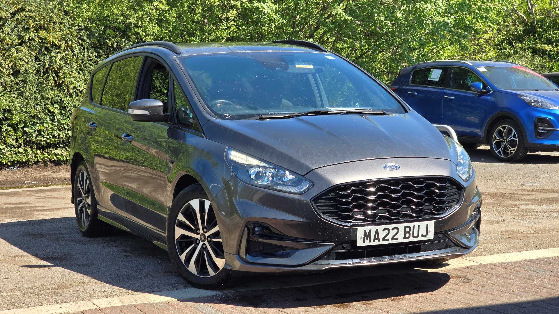 Main listing image - Ford S-MAX