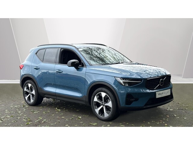 Main listing image - Volvo XC40
