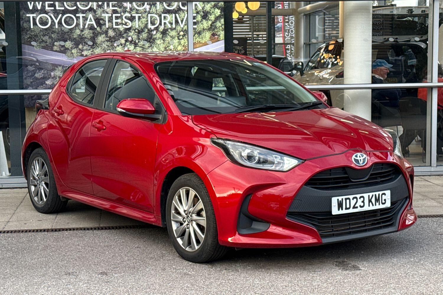 Main listing image - Toyota Yaris