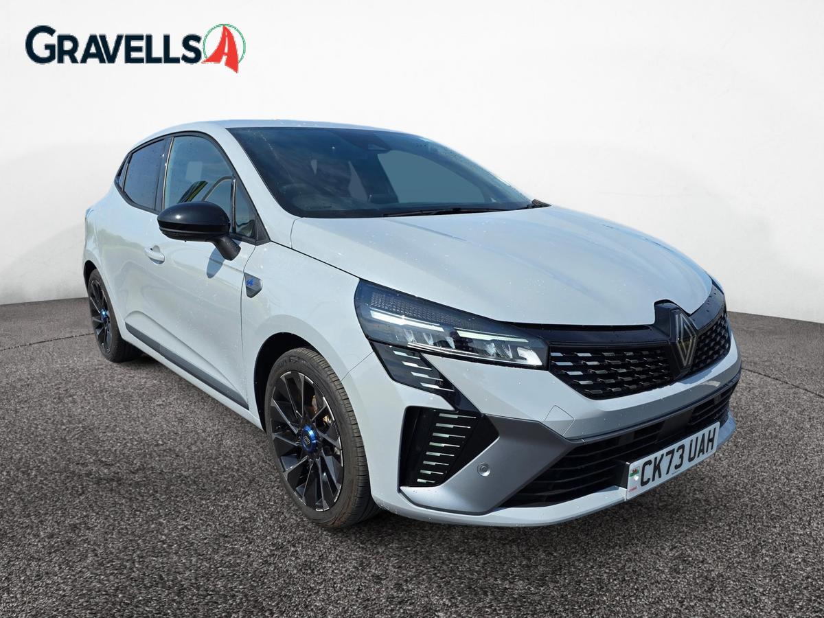 Main listing image - Renault Clio