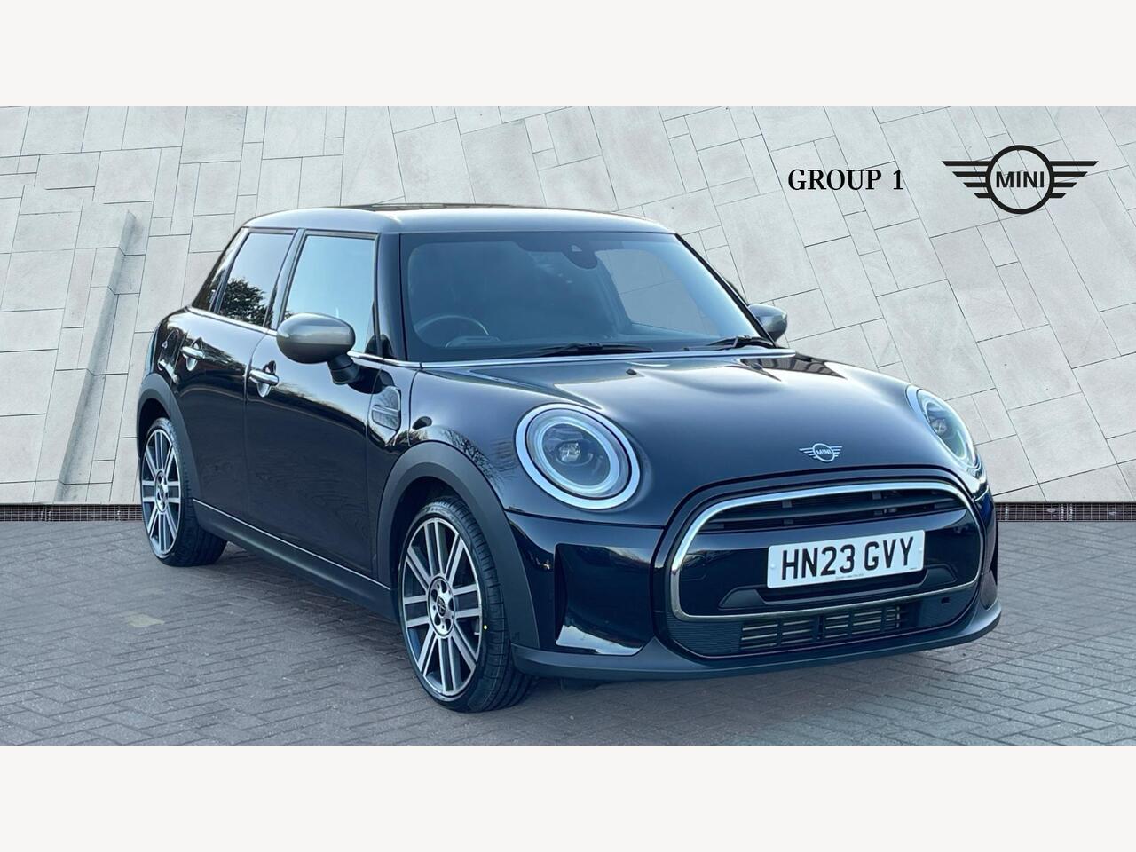 Main listing image - MINI Hatchback 5dr
