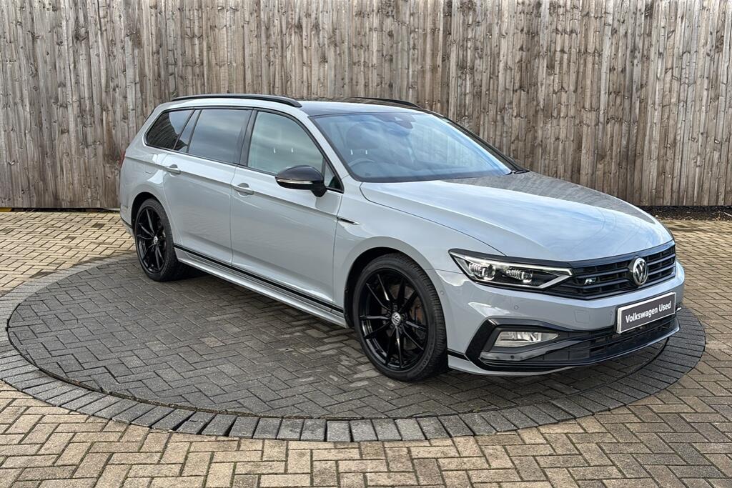 Main listing image - Volkswagen Passat Estate