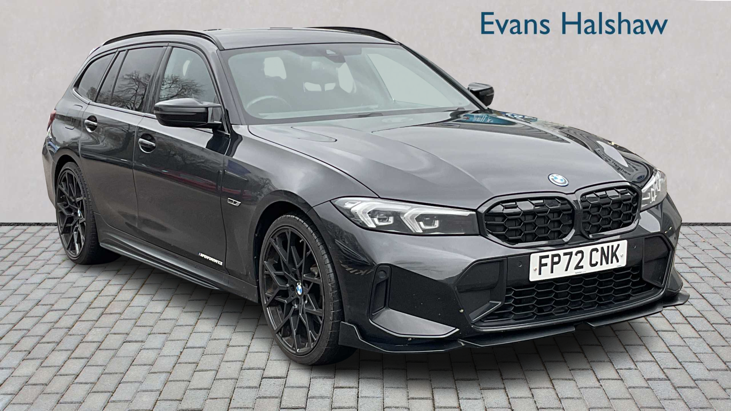 Main listing image - BMW 3 Series Touring