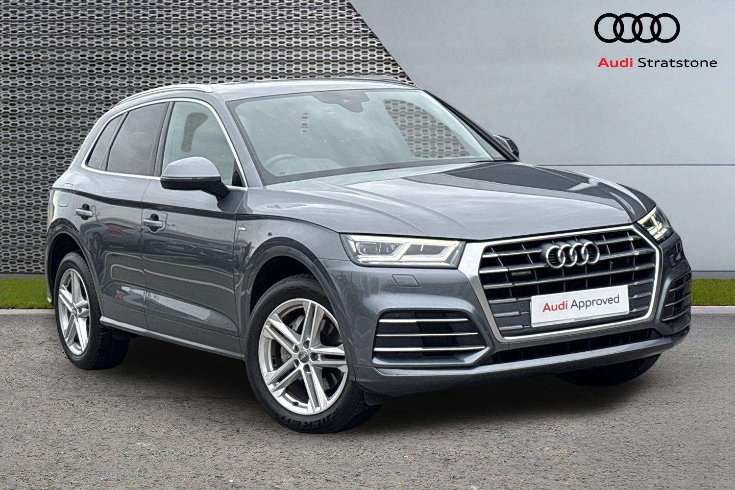 Main listing image - Audi Q5