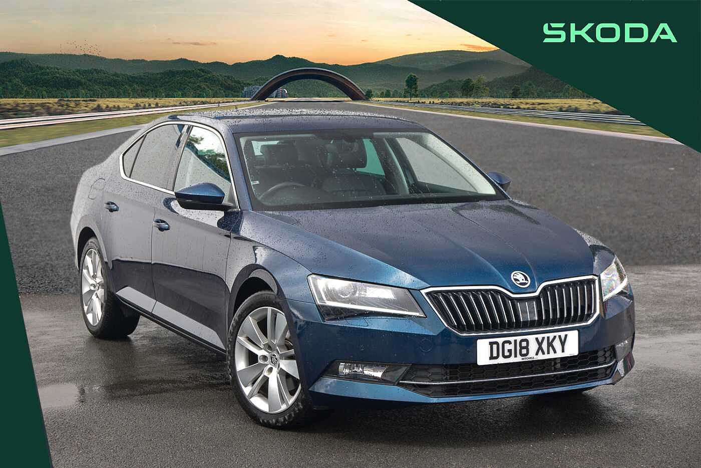 Main listing image - Skoda Superb