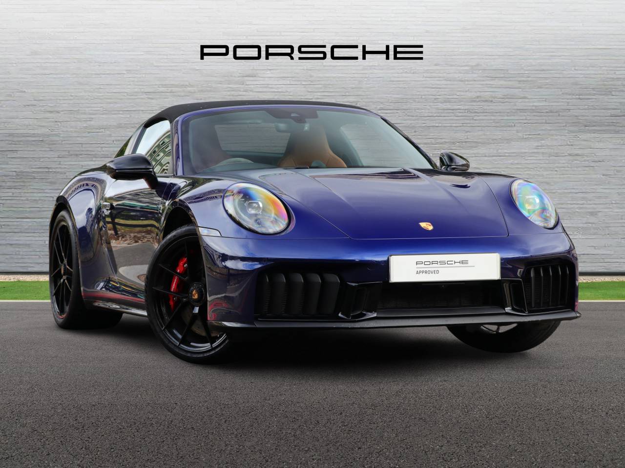 Main listing image - Porsche 911