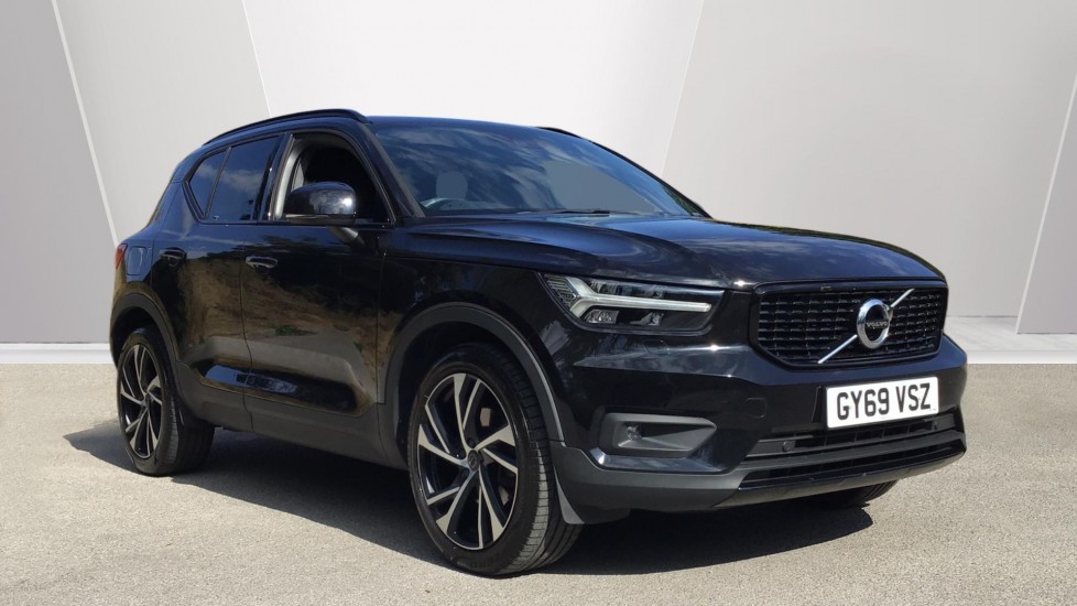 Main listing image - Volvo XC40