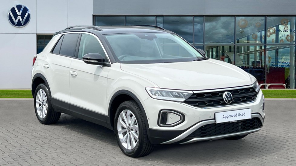 Main listing image - Volkswagen T-Roc