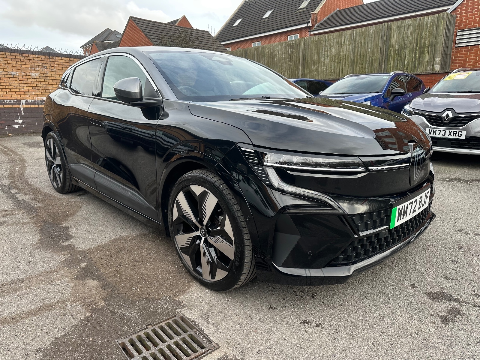 Main listing image - Renault Megane E Tech