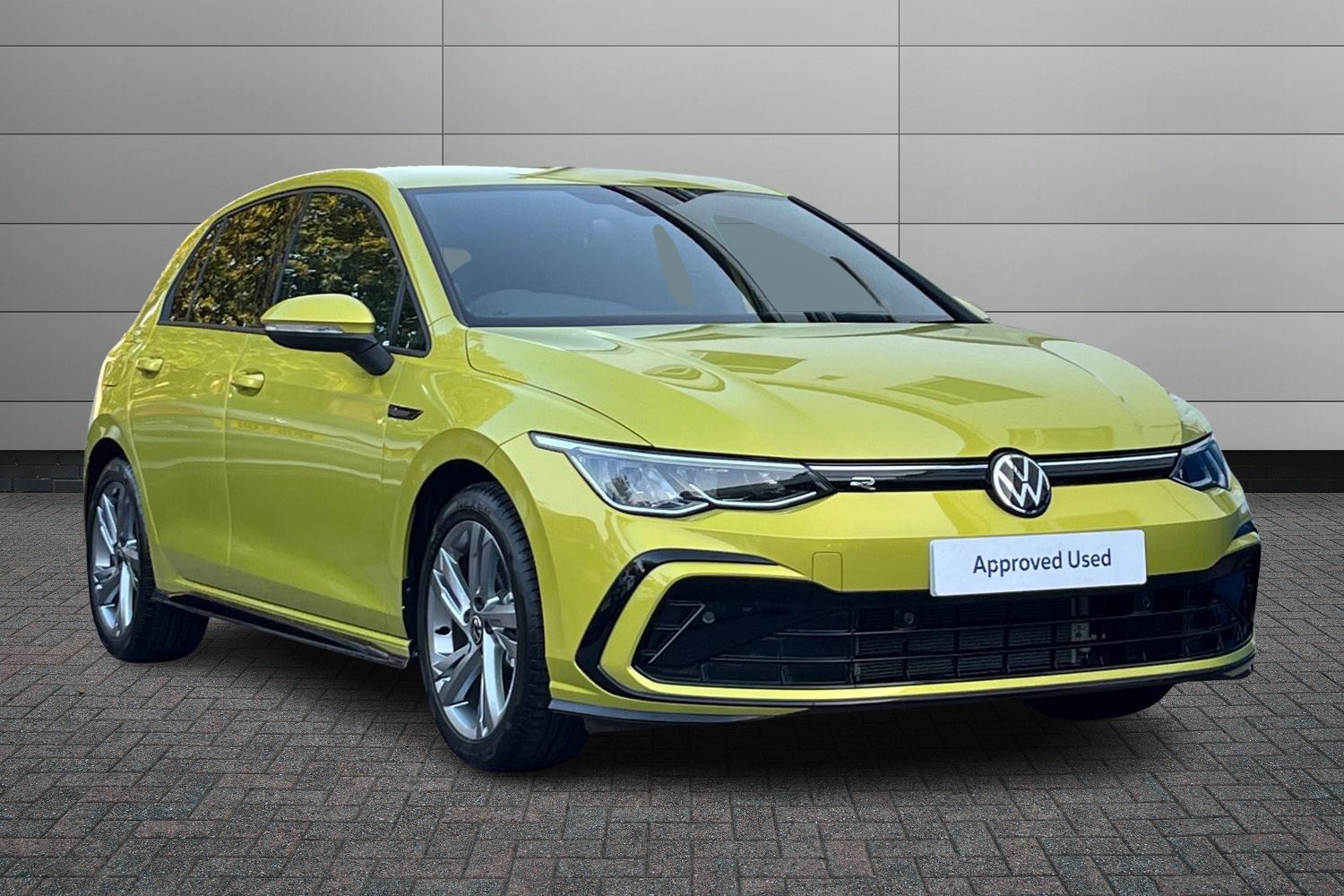 Main listing image - Volkswagen Golf