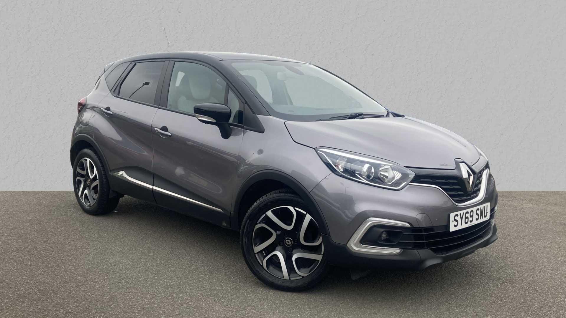 Main listing image - Renault Captur