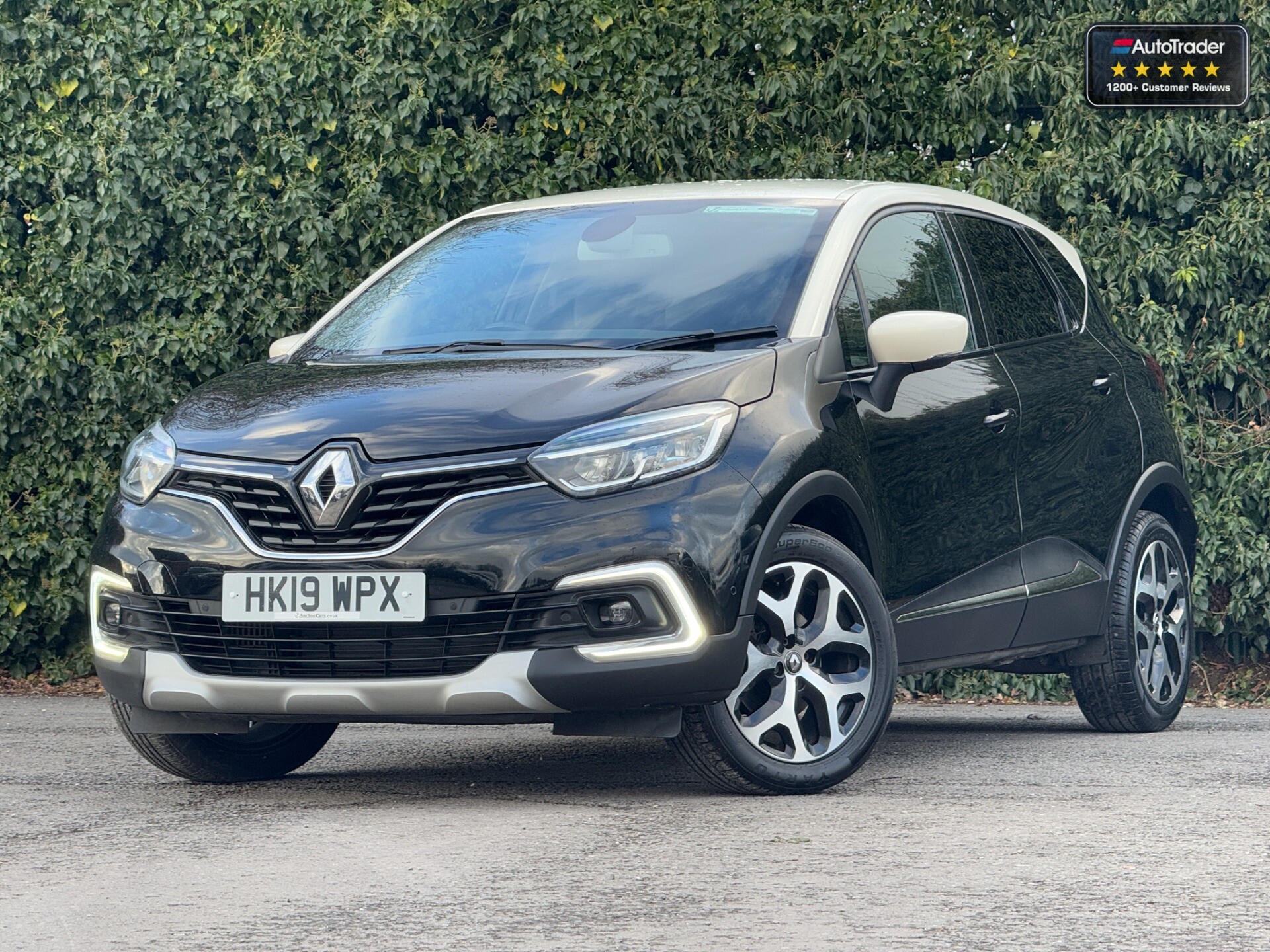 Main listing image - Renault Captur